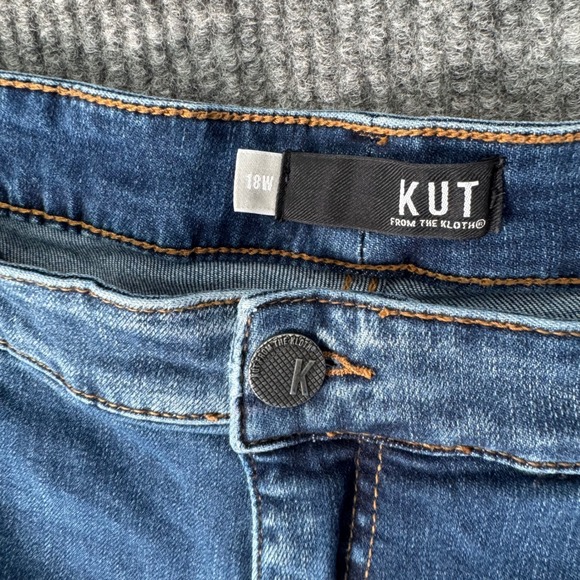KUT From The Kloth Womens 18W Elizabeth Crop Jeans Blue Wash Straight Leg Denim - Picture 3 of 10